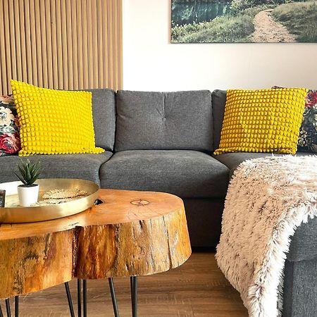 Rosewood Boutique Apartment Sinaia Buitenkant foto
