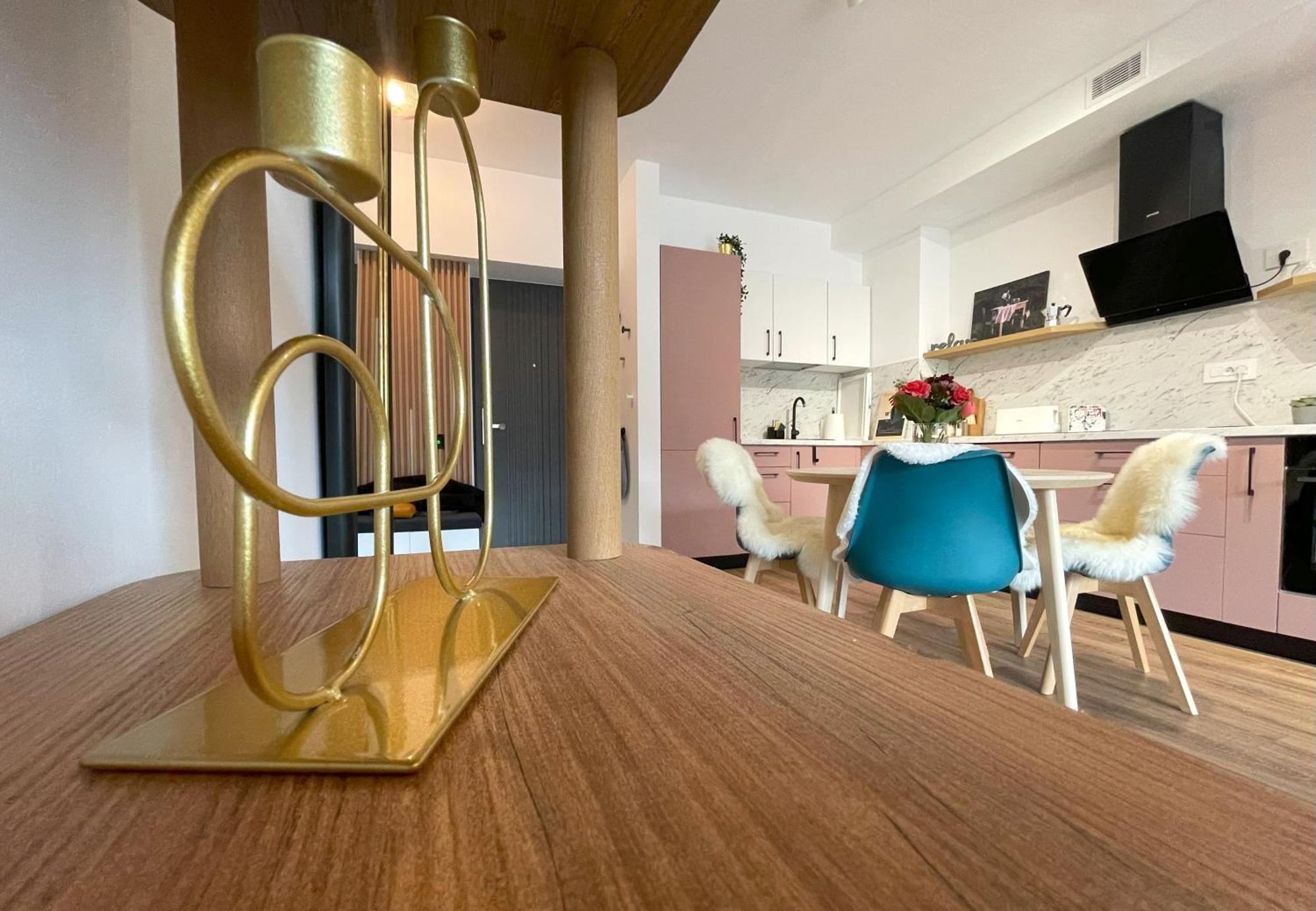 Rosewood Boutique Apartment Sinaia Buitenkant foto